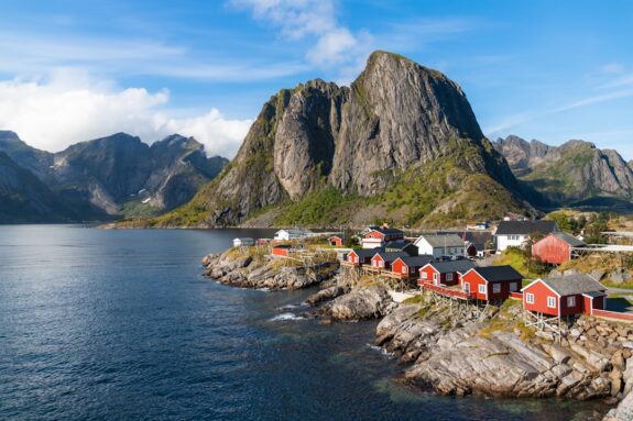 Folketrygden: En Omfattende Guide til Økonomisk Sikkerhet